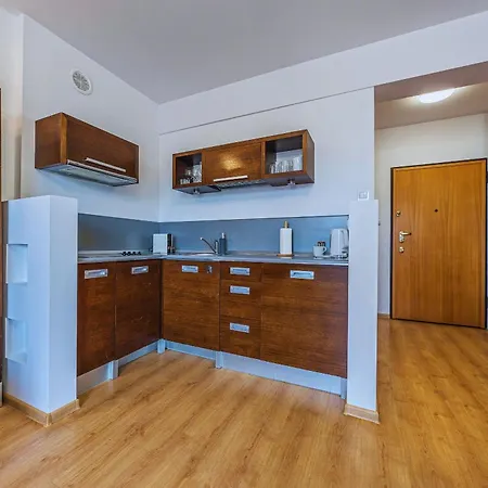 Z Parkingiem By Oneapartments Apartmán *