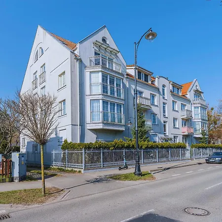 Z Parkingiem By Oneapartments Apartment *